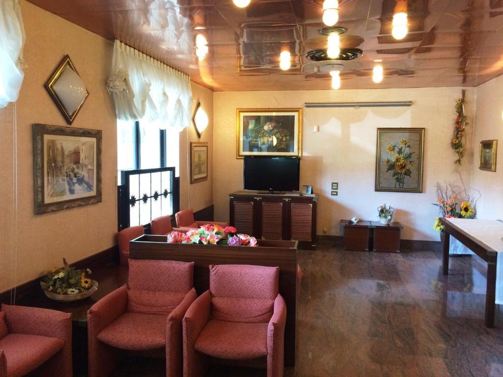 Eden Hotel วาราซเซ ภายนอก รูปภาพ